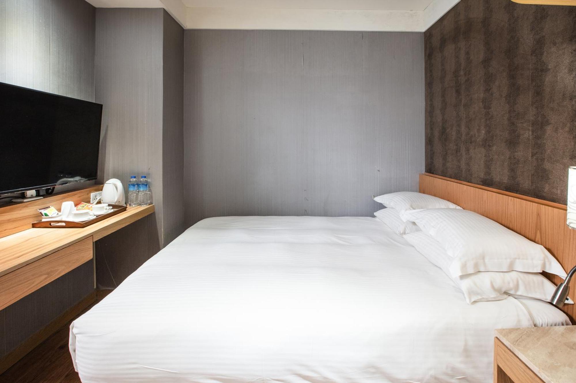 雲富大飯店 Hotel Cloud-Zhongshan Тайпей Екстериор снимка